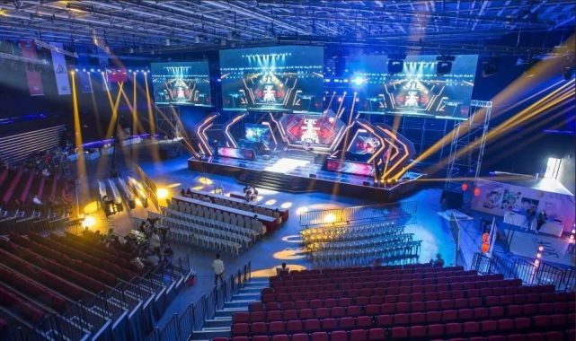 度让外界担 度让外界担