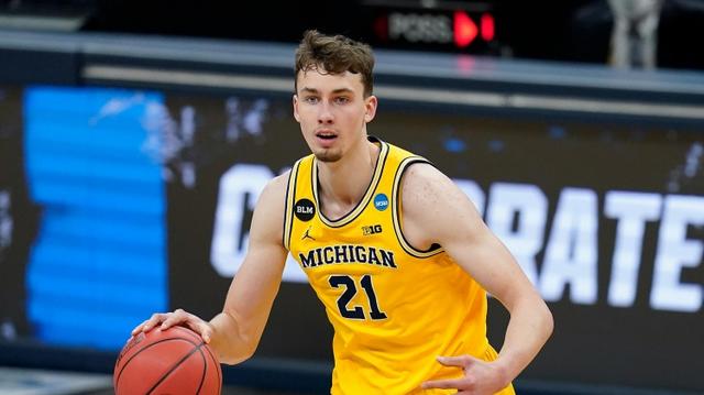 低位背打和 低位背打和