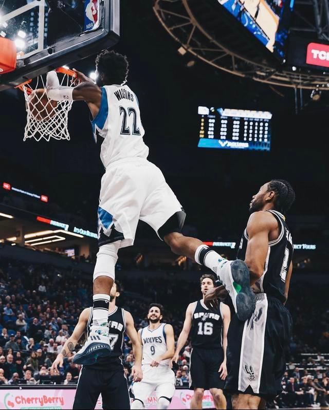 这部经典的 这部经典的